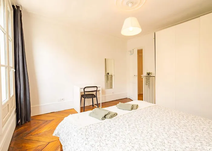 6 Guests Flat - Montparnasse * 巴黎