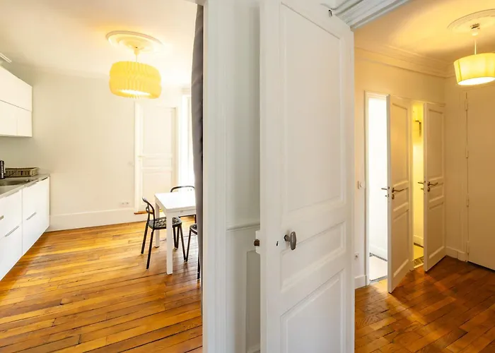 6 Guests Flat - Montparnasse Paris