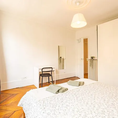 6 Guests Flat - Montparnasse * Párizs